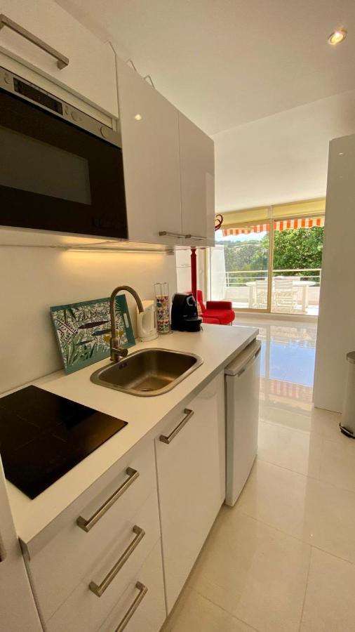 Charming Studio With Pool In Saint Tropez Lejlighed Eksteriør billede